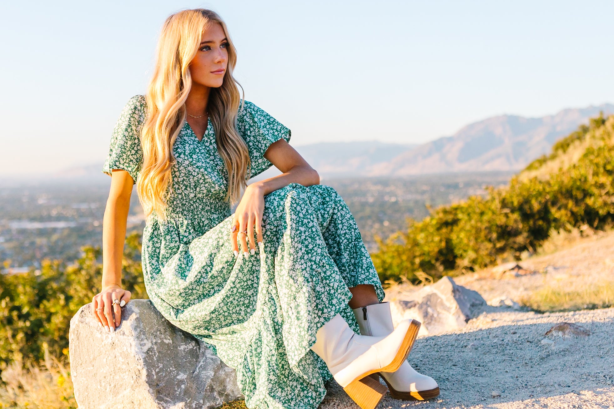 Mayfield Floral Dress // Green &ndash... Mayfield Floral Dress // Green &ndash...